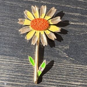 Vintage 1955 Sunflower Brooch with Gold and Yellow Accents